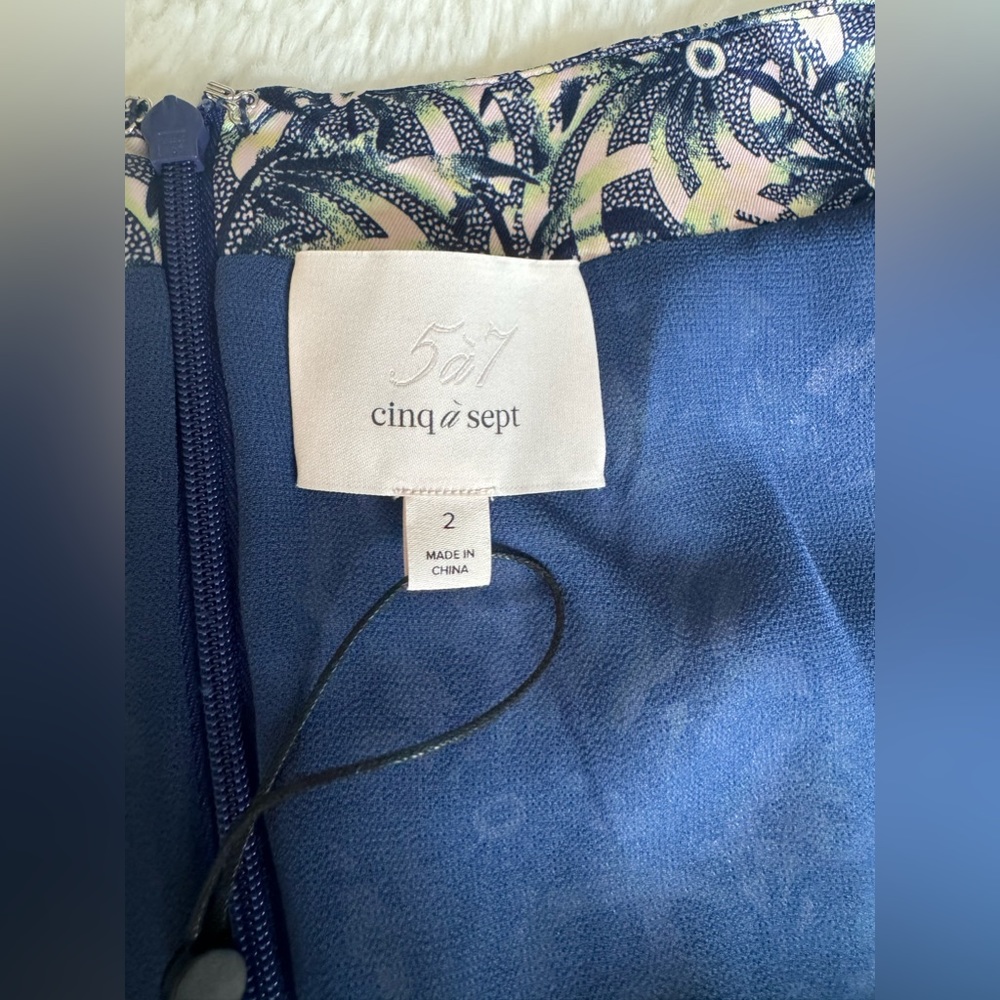 cinq a sept Blue Floral Puff-Sleeve Midi Dress - Picture 15 of 16